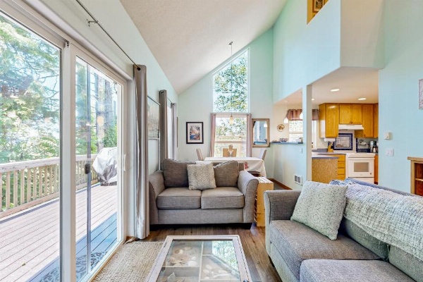 The Rockaway House image 15