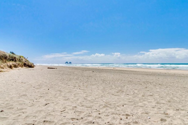 The Rockaway House image 8